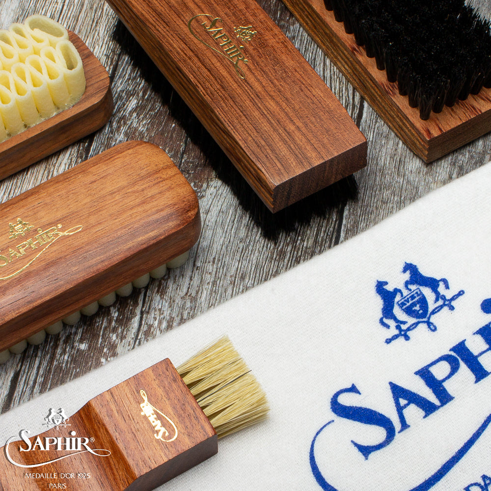 SAPHIR MEDAILLE D'OR SUEDE CREPE BRUSH