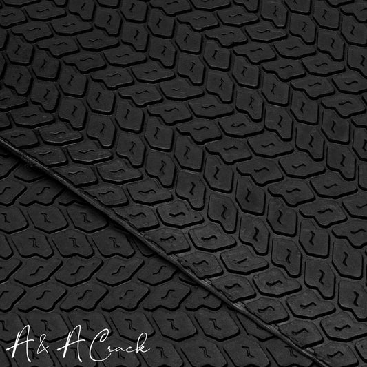 TYRE TRACK TREAD - BLACK - 5mm